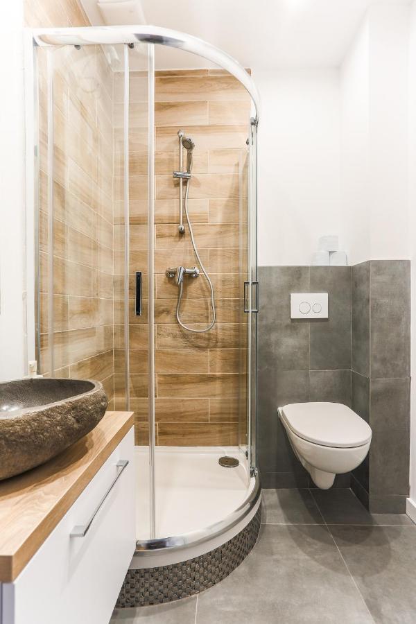 Simply Modern Apartment Torun Luaran gambar